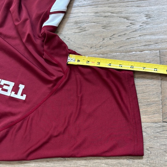 Under Armour Red and White Athletic Jerseys - Picture 10 of 10